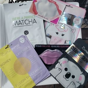Bundle of Face Sheet Masks and Lip Masks